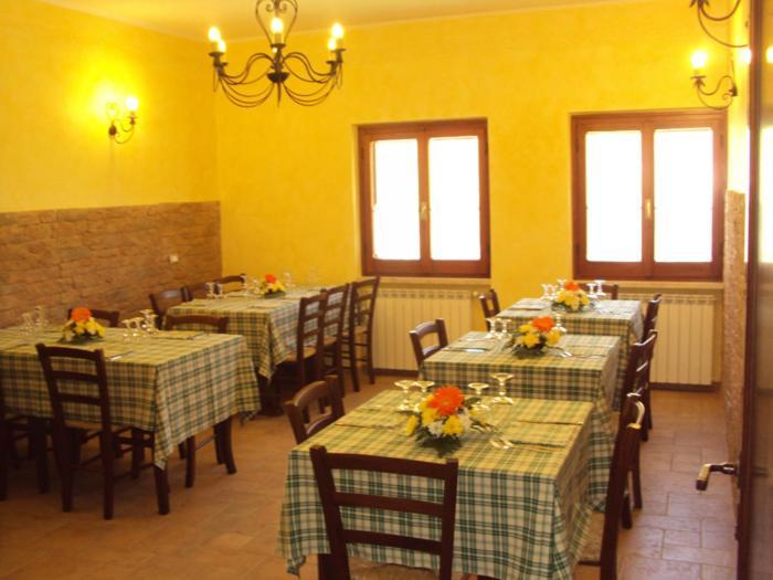 Agriturismo Il Casale Pica Posta Eksteriør billede