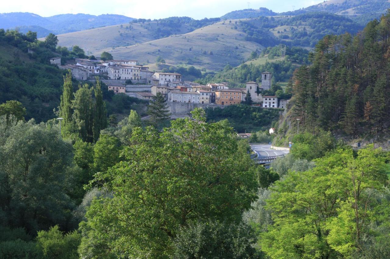 Agriturismo Il Casale Pica Posta Eksteriør billede