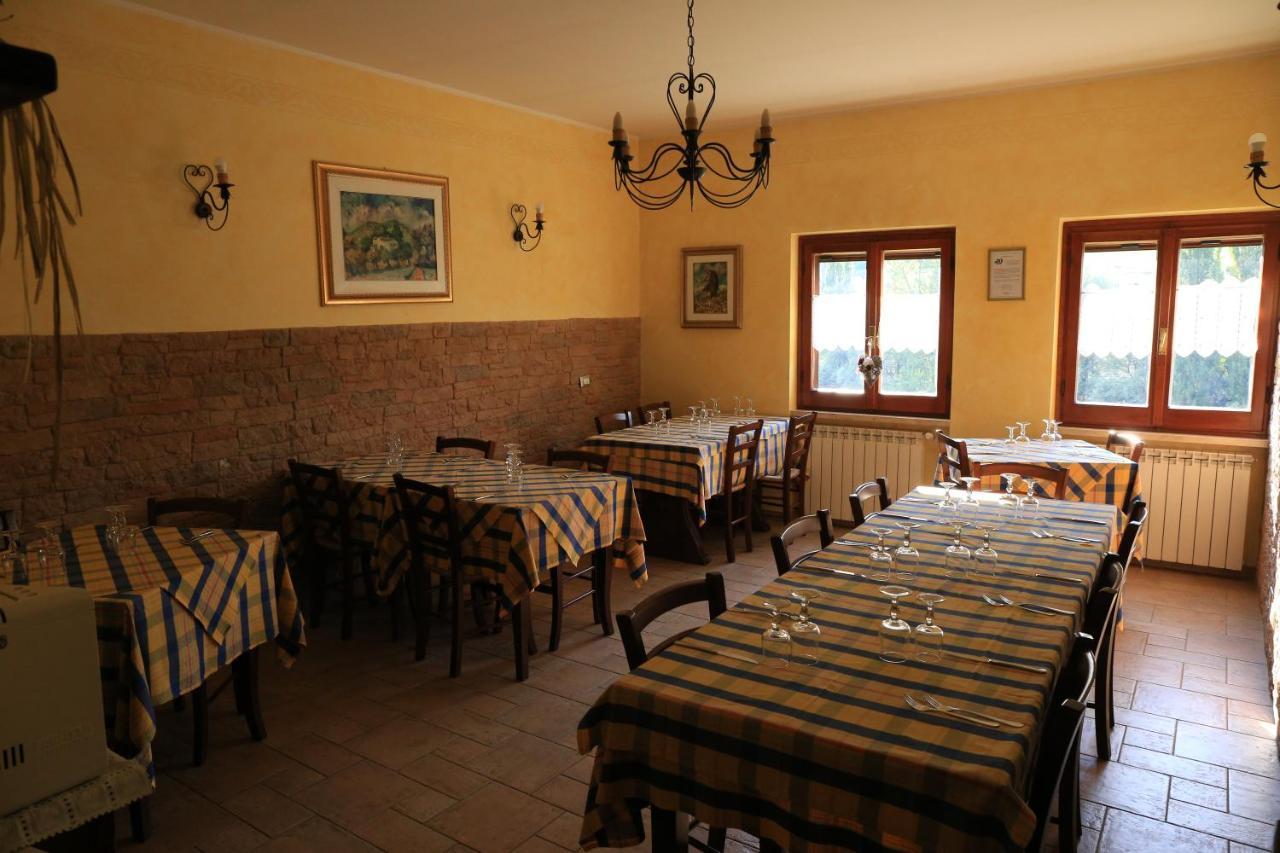 Agriturismo Il Casale Pica Posta Eksteriør billede